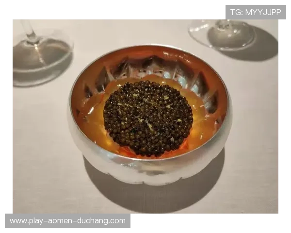 澳门摩珀斯酒店的特色餐厅美食推荐,品味地道澳门风味与国际美食的完美融合 澳门摩珀斯酒店的特色餐厅美食推荐,品味地道澳门风味与国际美食的完美融合